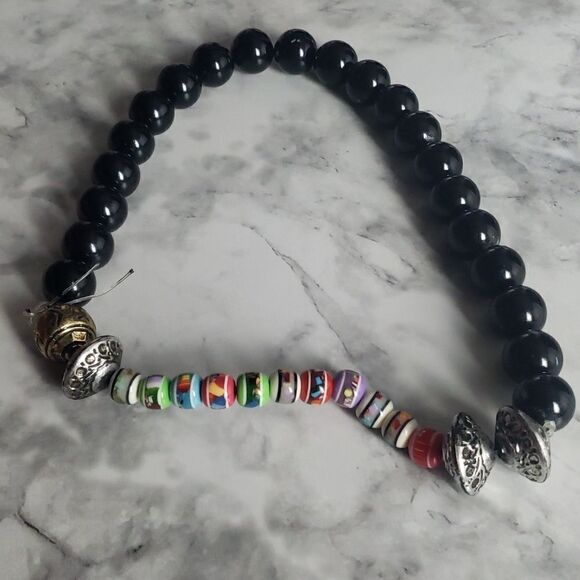 Vintage Handmade Beaded Necklace - Picture 1 of 9